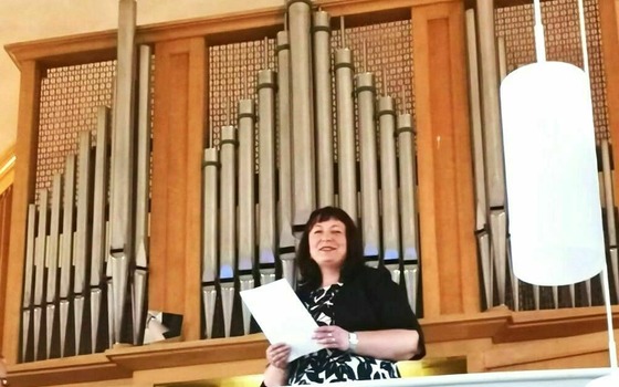Christina Müller an der Orgel , Foto: CM, Lizenz: Förderverein Gut Saathain e.V.