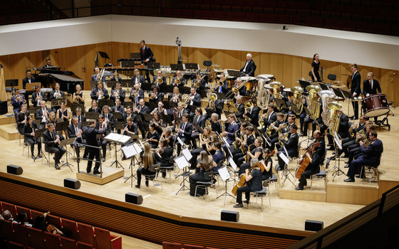 Bläserphilharmonie, Foto: Oliver Killing, Lizenz: Dresdner Bläserphilharmonie