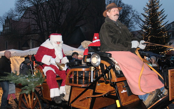 Weihnachtsmann , Foto: Kerstin Jahre, Lizenz: Tourist Information