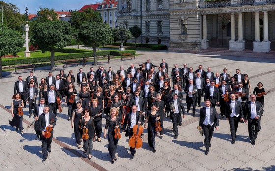 Philharmonisches Orchester, Foto: Dinamikus Gy&ouml;r, Lizenz: Dinamikus Gy&ouml;r